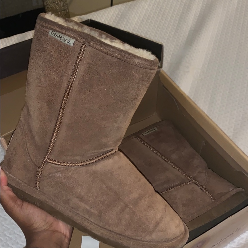 Bearpaw winter boots hickory brown color women’s 8